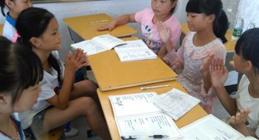 湖南省岳阳市华容县东山镇邓家小学图书角